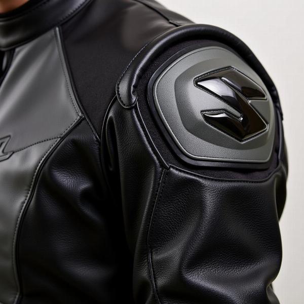 Blouson cuir moto Suzuki avec protections