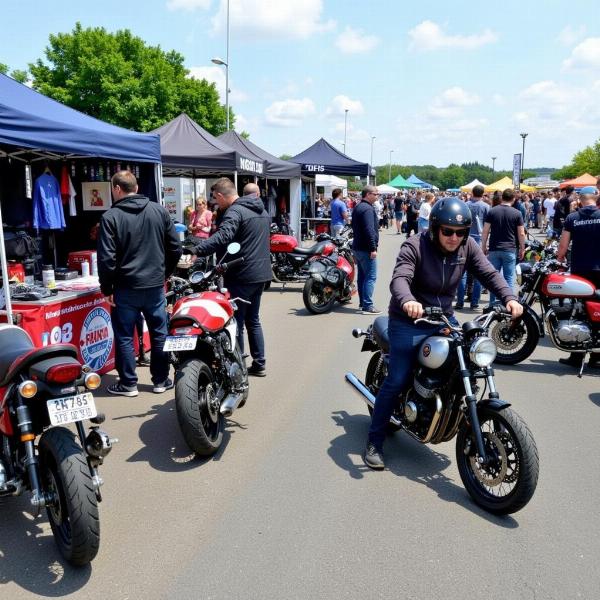 Événement moto dans le Loiret (45) avec des stands et des motos exposées