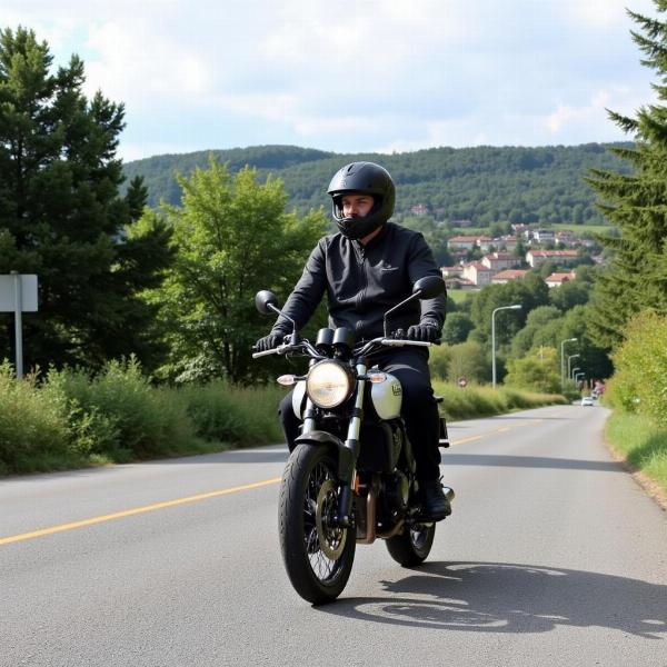 Essai routier d'une moto à Meulan