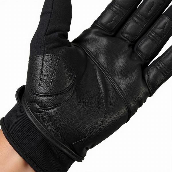 Gants moto homologués offrant une protection optimale