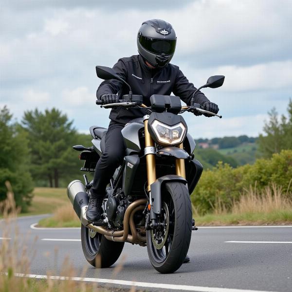 Essai routier d'une moto dans les Deux-Sèvres