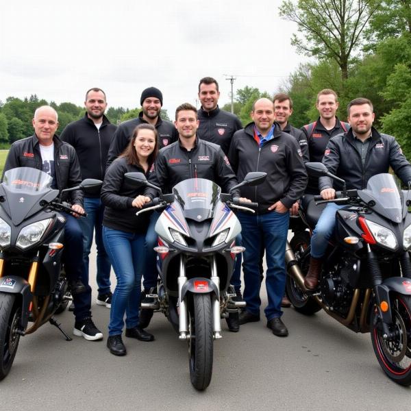 Membres du Moto Club de Berchères-les-Pierres