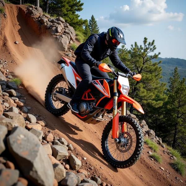 Moto Enduro KTM en action sur terrain accidenté