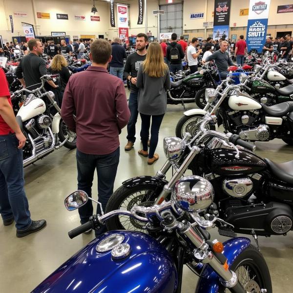 Ambiance au salon de la moto de Douai